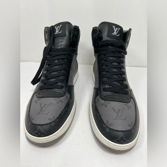 Louis Vuitton Trainer Sneaker Rivoli Boot High Top US 8.5 Mens Monogram Eclipse - Picture 3 of 11